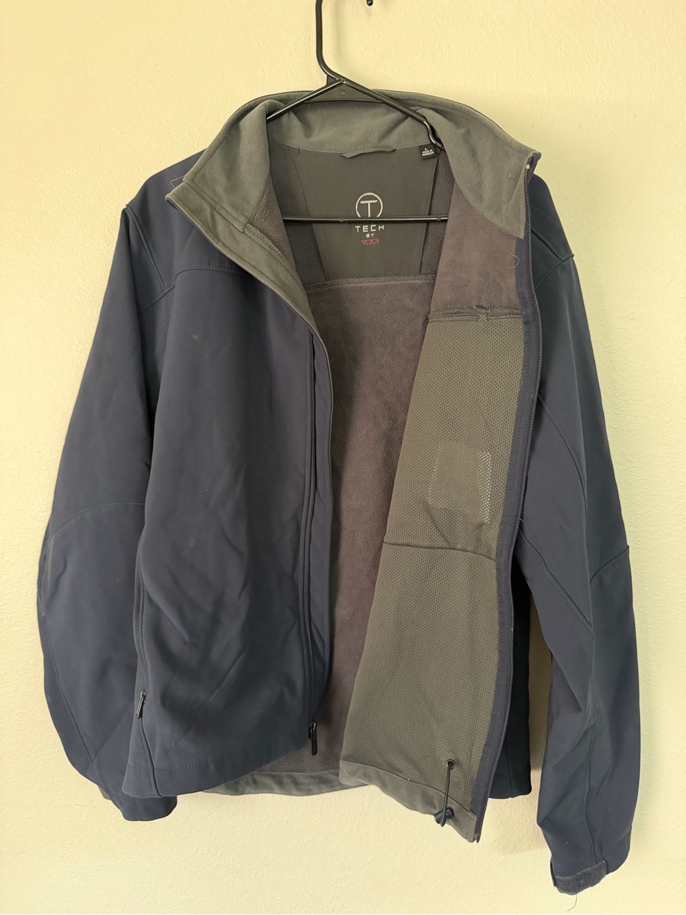 Men's Navy Softshell Jacket